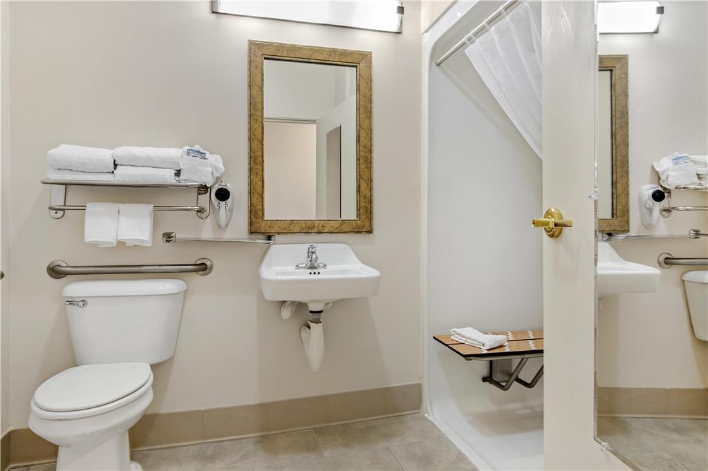 Best Western Brookfield Room photo